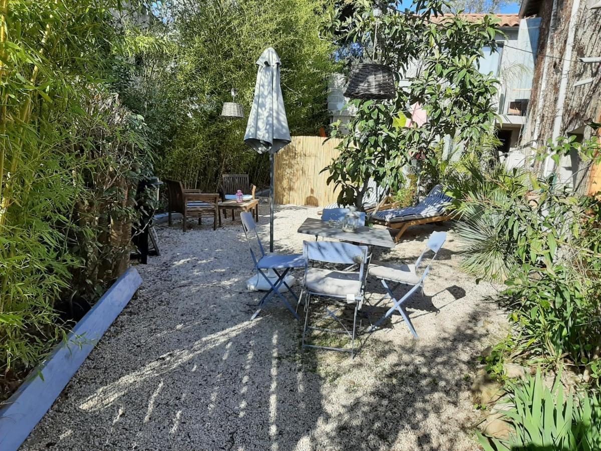 La Jovine Sur les hauteurs de cassis ( T2 55m²) Cassis Exterior foto